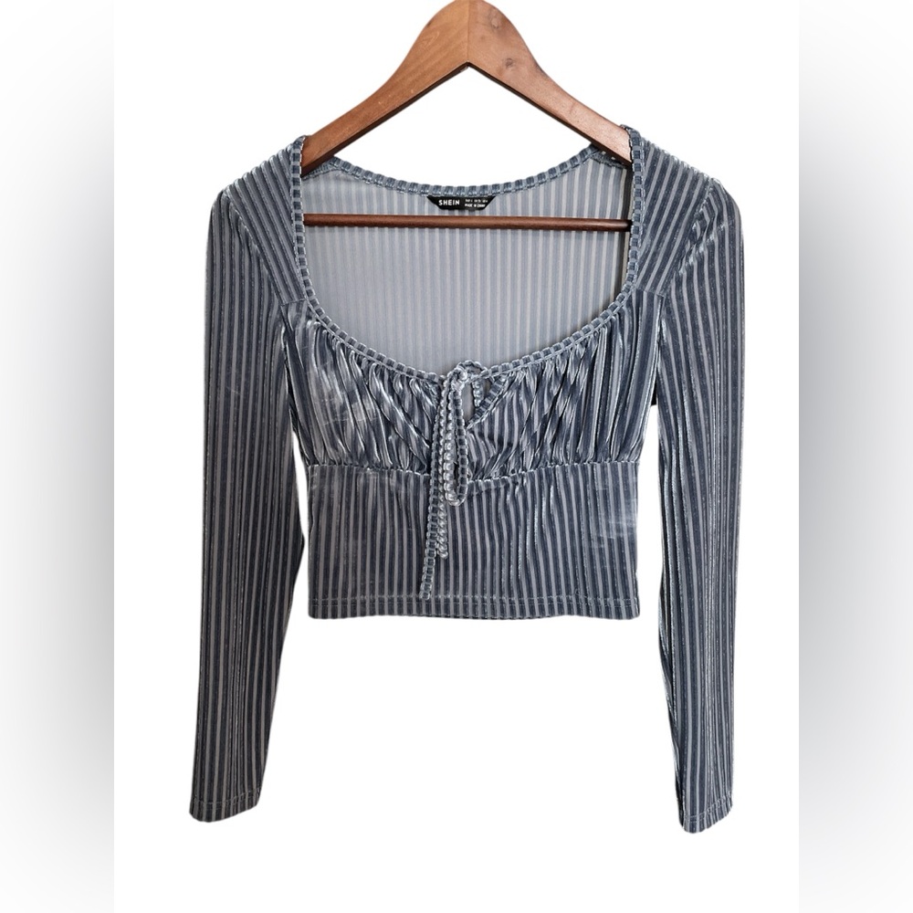SHEIN Surplice Neck Ribbed Knit Crop Velvet Top